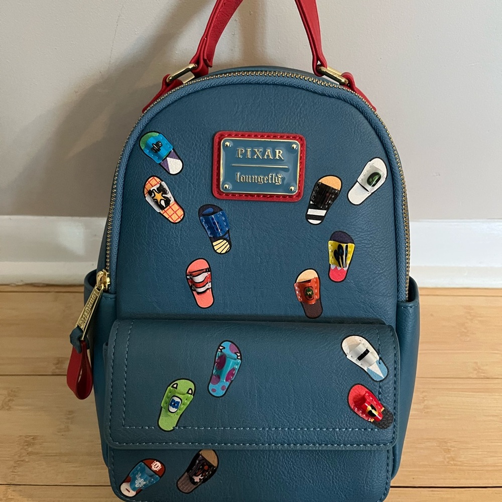 Lounge fly Disney Pixar Slides Mini Backpack